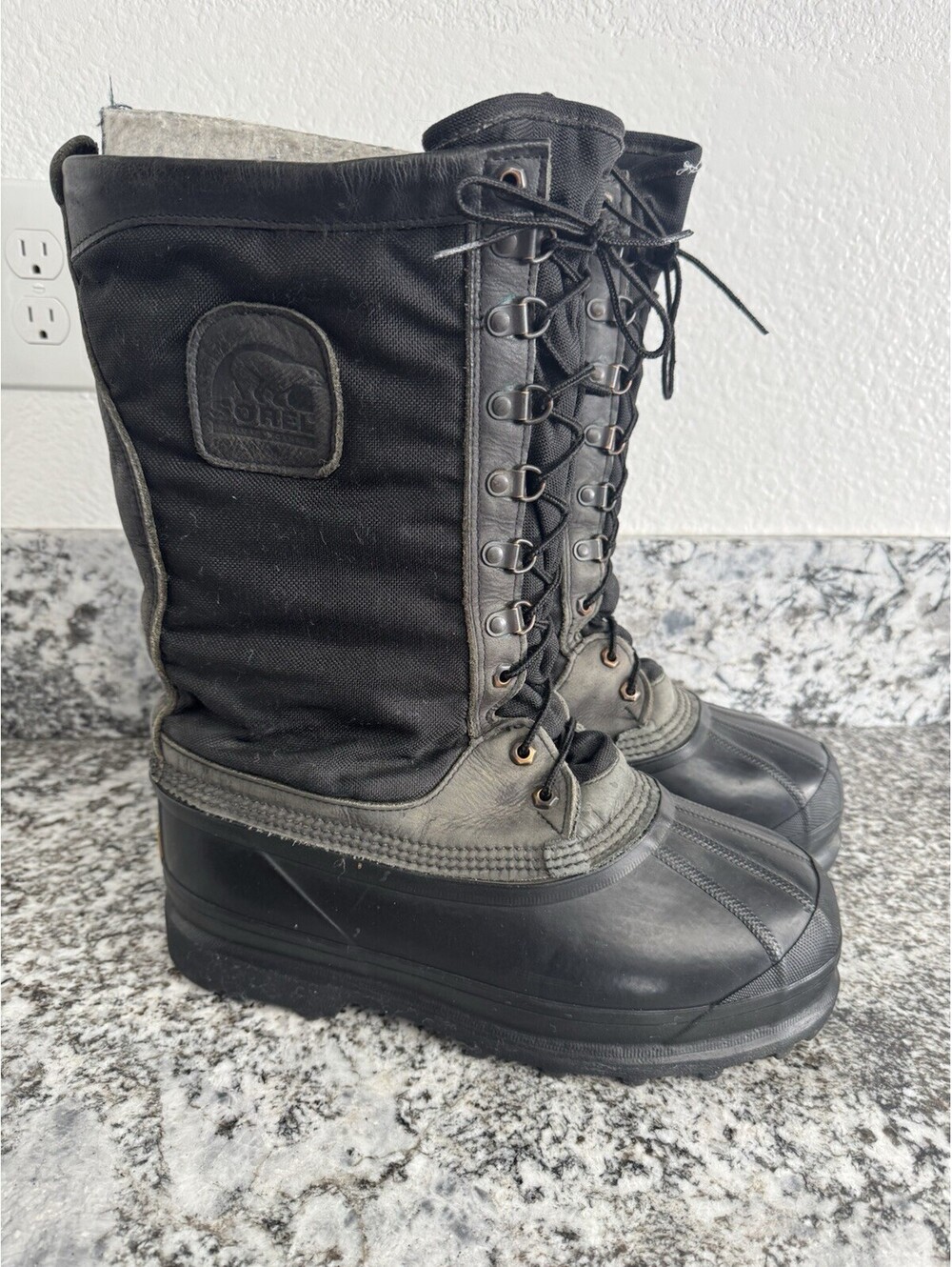 Sorel Caribou Winter Snow Boots Mens 9 Black Waterproof Insulated Pac Outdoor